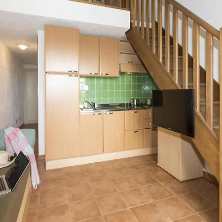 Gorgeous For 4 People With Balcony *