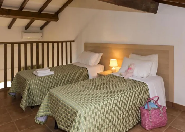 Gorgeous For 4 People With Balcony Сasa de vacaciones